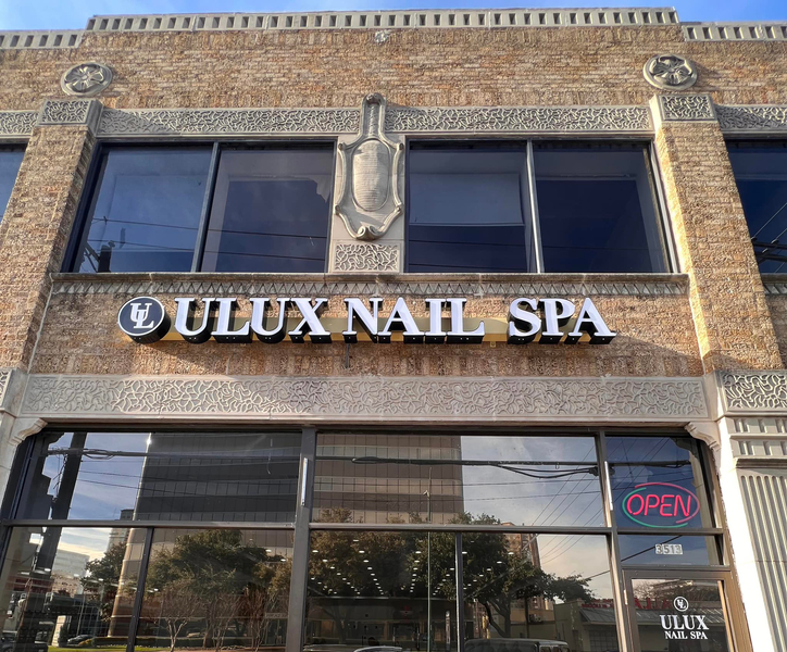 Cover photo of ULUX Nail Spa at Oak Lawn (15% OFF NEW CUSTOMER)